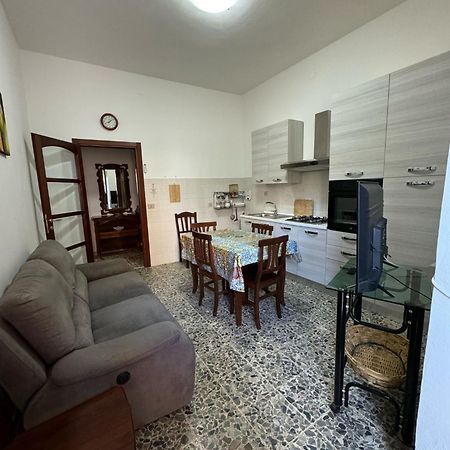 Pm 41 Via Ennio Porrino Guest House Alghero Eksteriør billede