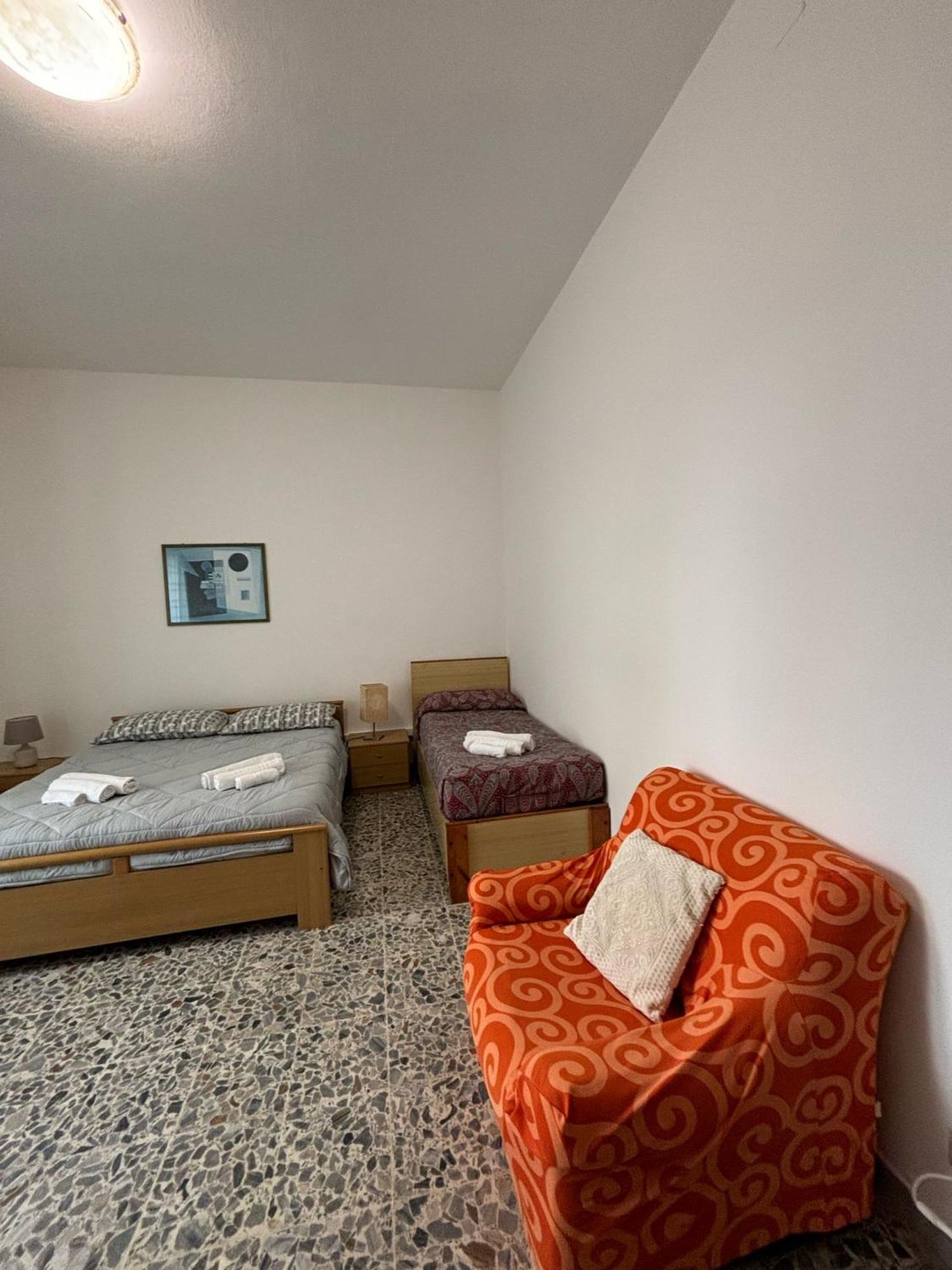 Pm 41 Via Ennio Porrino Guest House Alghero Eksteriør billede