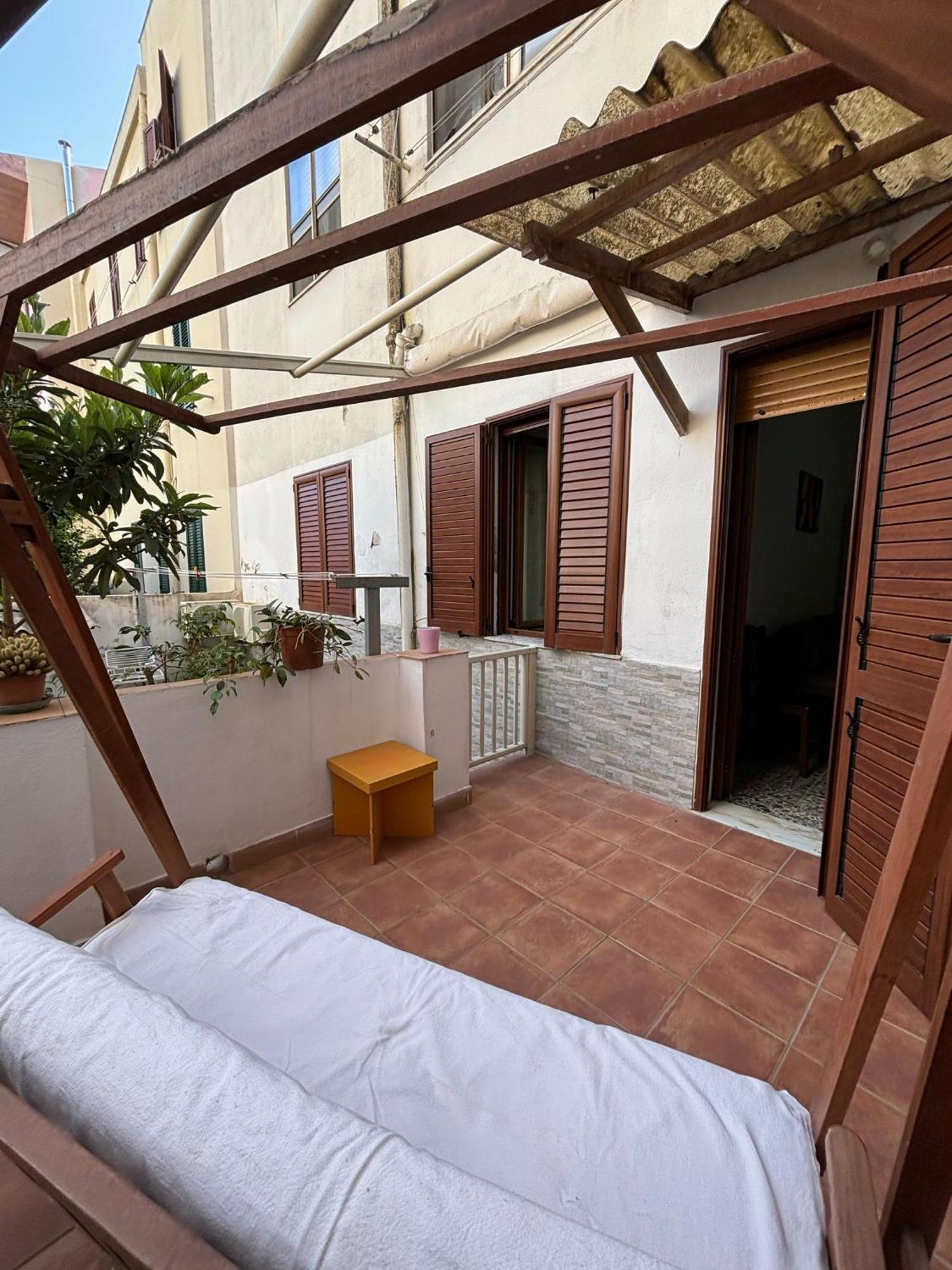 Pm 41 Via Ennio Porrino Guest House Alghero Eksteriør billede