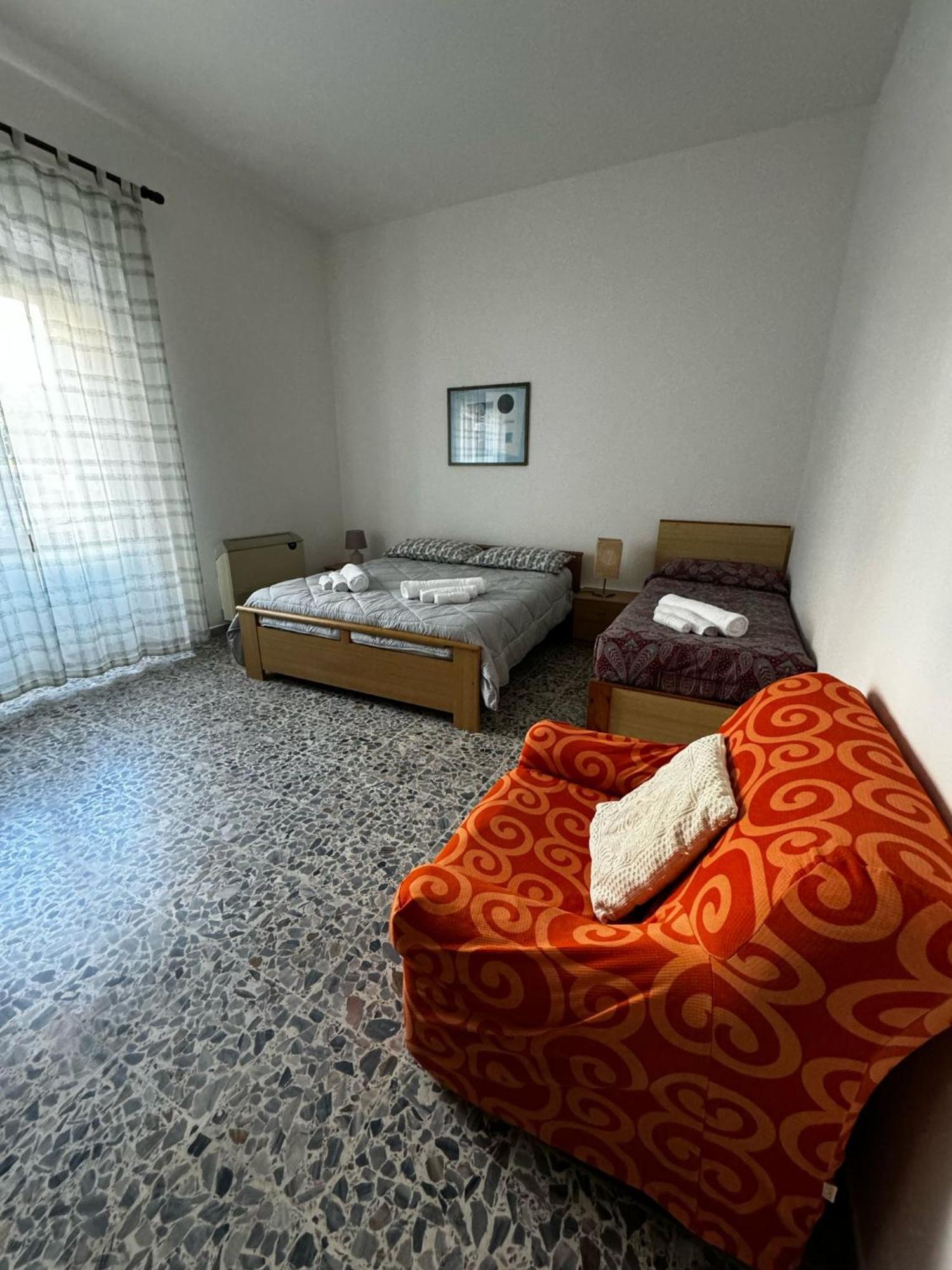Pm 41 Via Ennio Porrino Guest House Alghero Eksteriør billede